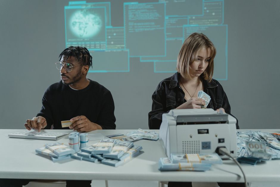 SIM swap: como se proteger quando o atacante rouba seu número