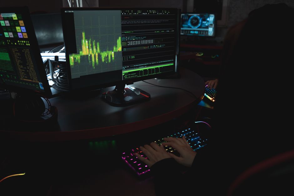Plugins falsos no JetBrains roubam chaves de IA de devs