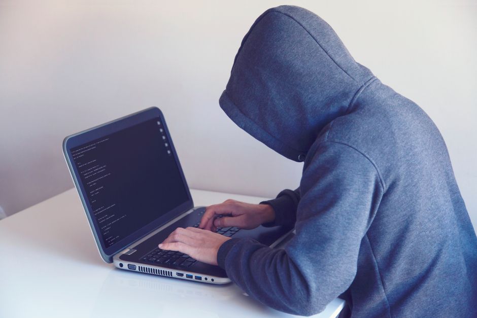APTs russas exploram falha do WinRAR um ano após patch