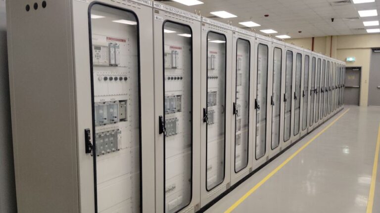 CISA alerta sobre falhas críticas em produtos Hitachi Energy