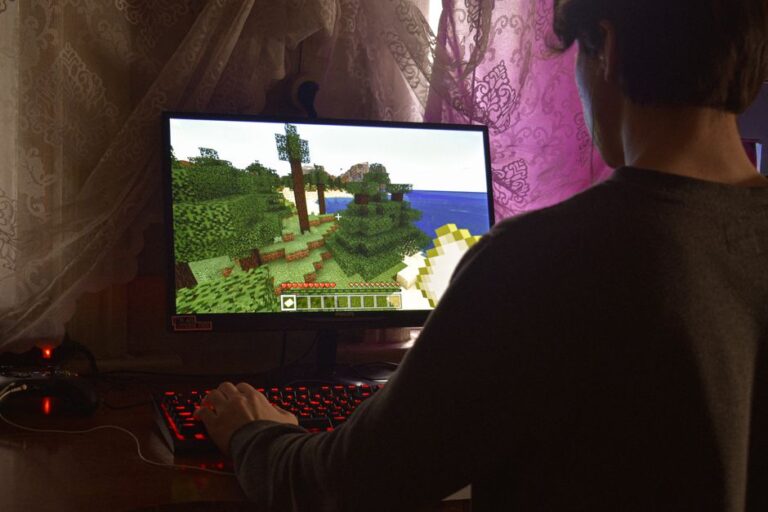 WeedHack infecta 116 mil PCs via mods falsos de Minecraft