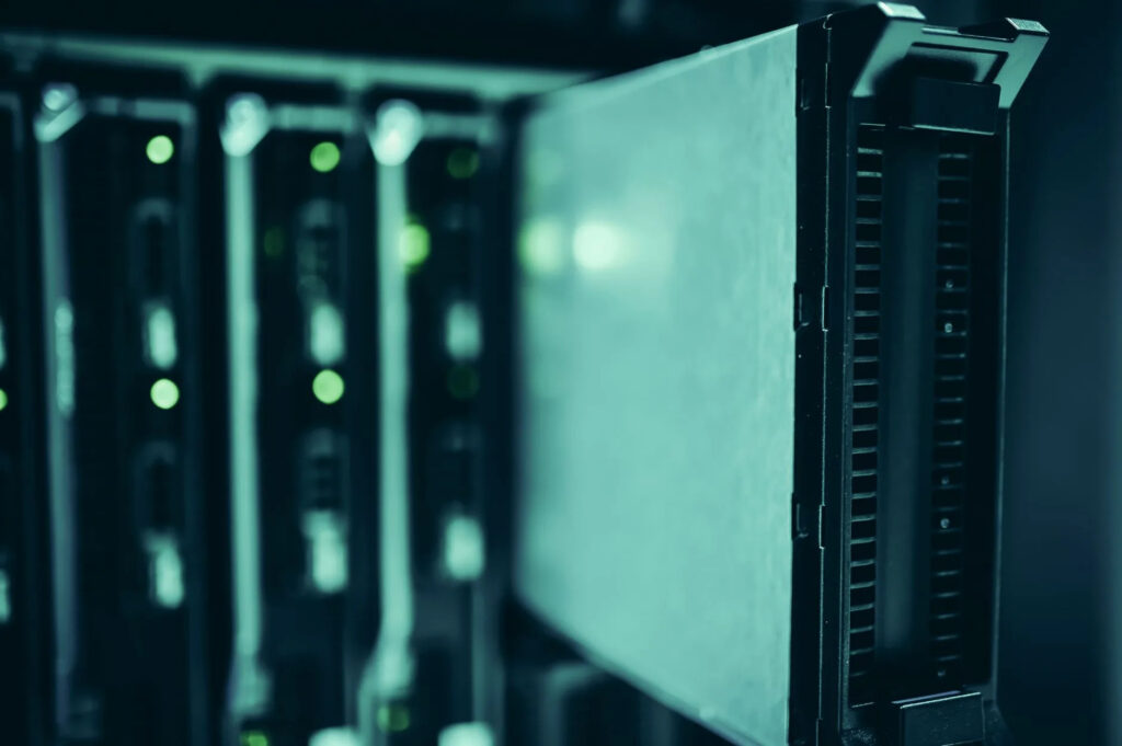 StoneFly Storage: falha CVSS 10 dá root sem autenticação