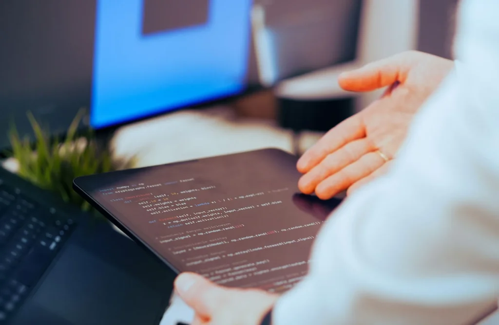 GuardFall: 10 agentes de IA executam código sem proteção