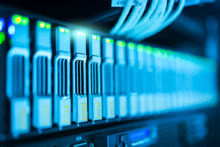 2 falhas CVSS 9.8 no vCenter sem workaround da Broadcom