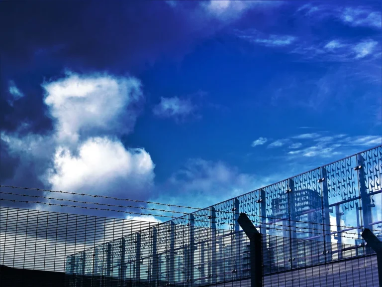 SSRF em APIs: barreiras práticas para proteger a nuvem