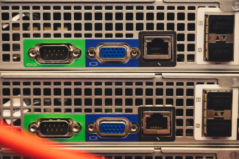 VMXNET3: falha CVSS 9,3 permite escapar de VM no ESXi
