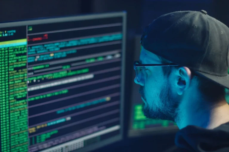 Phishing rouba sessões mesmo com MFA: como conter