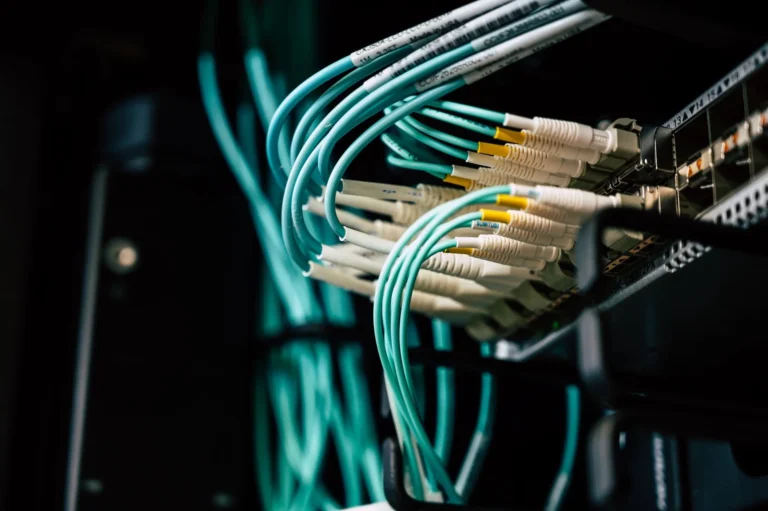 VMXNET3: VMware ESXi tem fuga de VM crítica CVSS 9,3