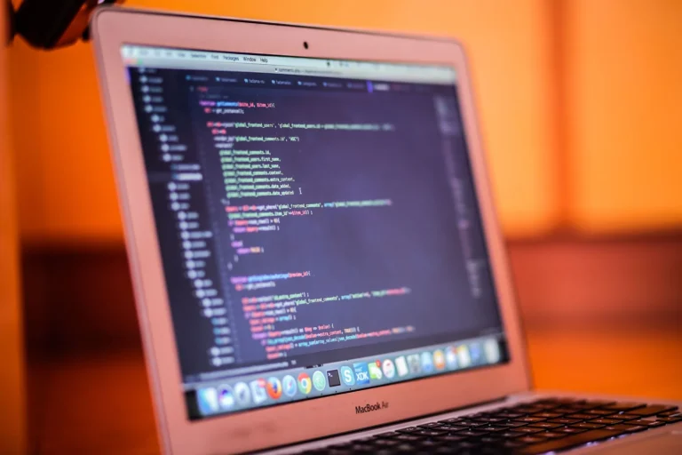 OpenSSF Scorecard: como auditar dependências open source