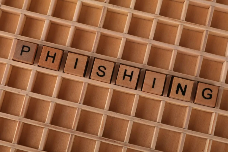 Phishing financeiro usa caracteres invisíveis no e-mail